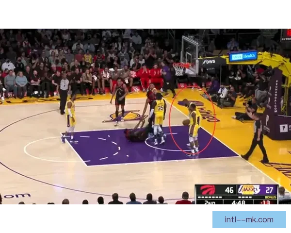 以萨因纪律问题暂时被弃用引发球队战术调整与管理反思