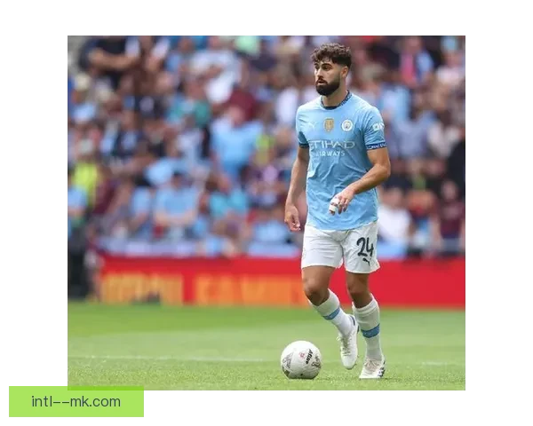 曼城后卫格瓦迪奥尔：英超是后卫的噩梦挑战和压力并存