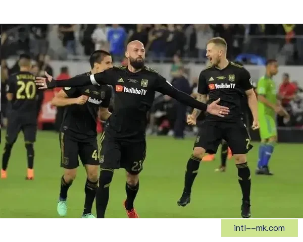 洛杉矶FC历史性夺得美国公开杯冠军 成就俱乐部新辉煌