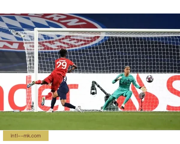 科曼对阵法国法甲比赛中的战术价值与关键作用深度解析影响力研究