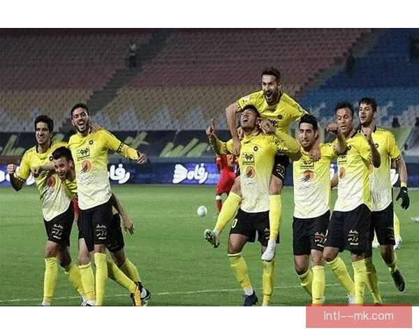 亚冠豪门新月再掀风暴冲击冠军之路群星闪耀亚洲足坛焦点之战巅峰